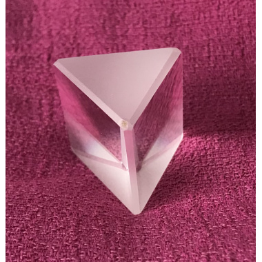 glass-prism-equilateral-length-25-mm-face-25mm